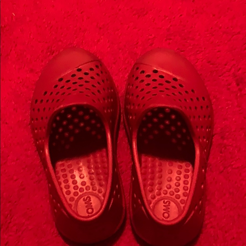 #16 TOMS Unisex-Child Slip-on Sneaker